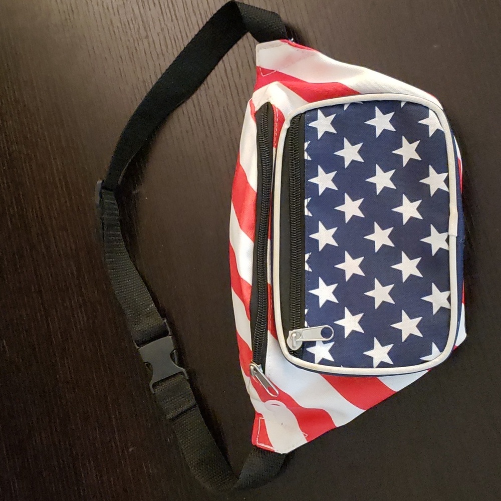 American Flag fanny-pack